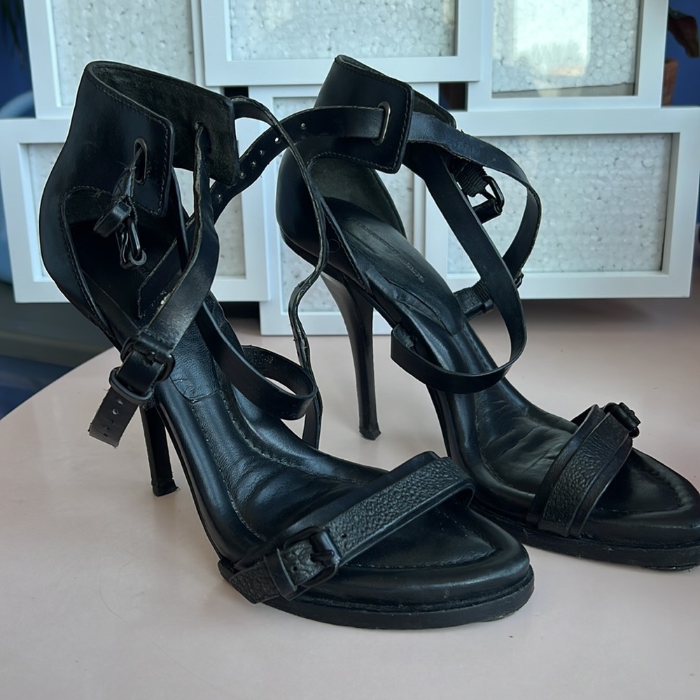 ALEXANDER WANG Strappy Black Leather Stilettos! Size 38 - Picture 3 of 10